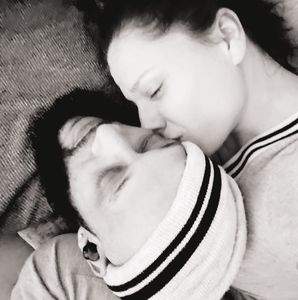 Meet your Posher, Sondra